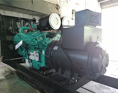 平博手机版800KW/400V陆用发电机应用于某房地产项目